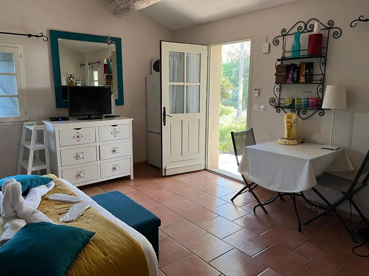Appel Du Luberon Holiday home Merindol