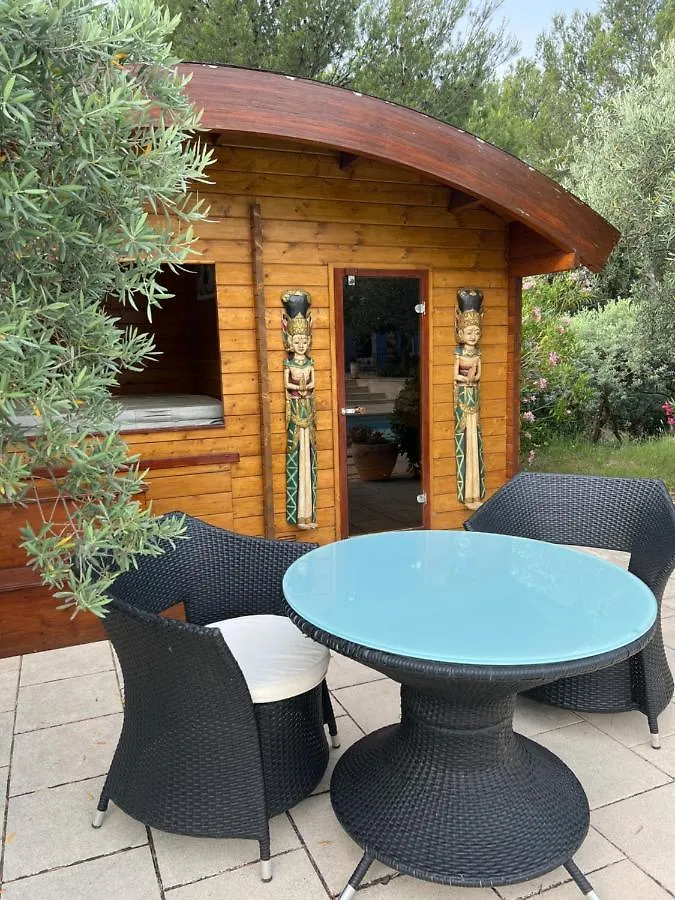 Appel Du Luberon Holiday home Merindol
